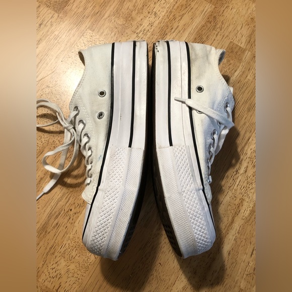 White Converse Platform Chuck Taylor Sneakers - Size 6.5 - Picture 2 of 10